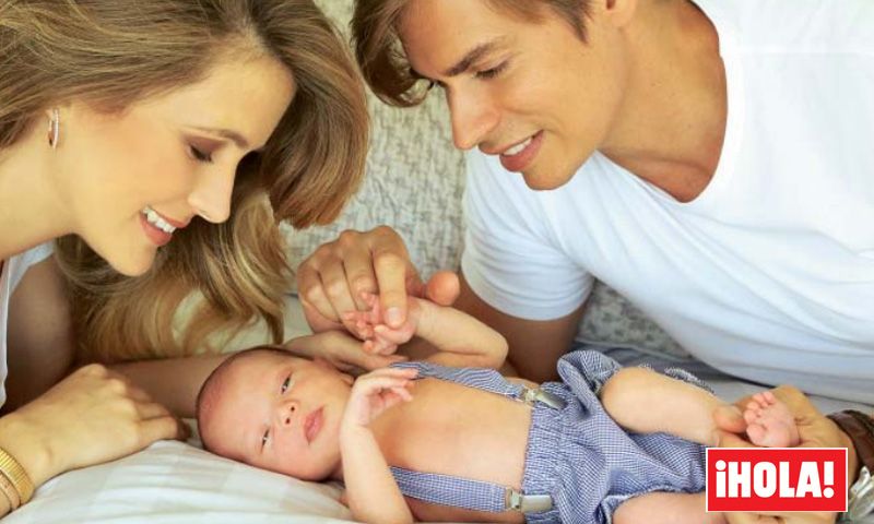 Primicia: Carlos Baute y Astrid Klisans bautizan a su hijo Markuss