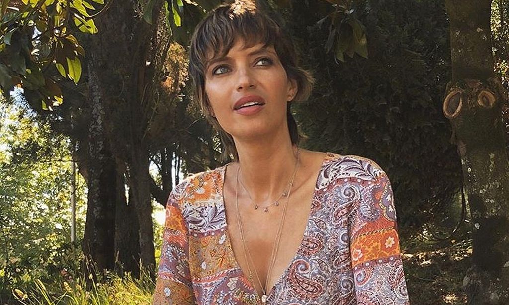 Sara Carbonero se derrite con las imágenes más cariñosas de Lo más destacado del último look de Sara Carbonero no es su
