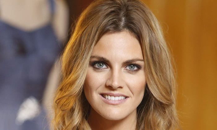 Amaia Salamanca: 30 años en 30 'beauty looks'