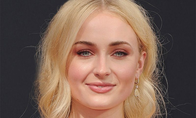 10 detalles 'beauty' de los premios Emmy