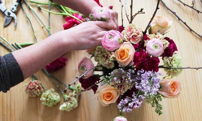 Arreglos florales con espíritu primaveral