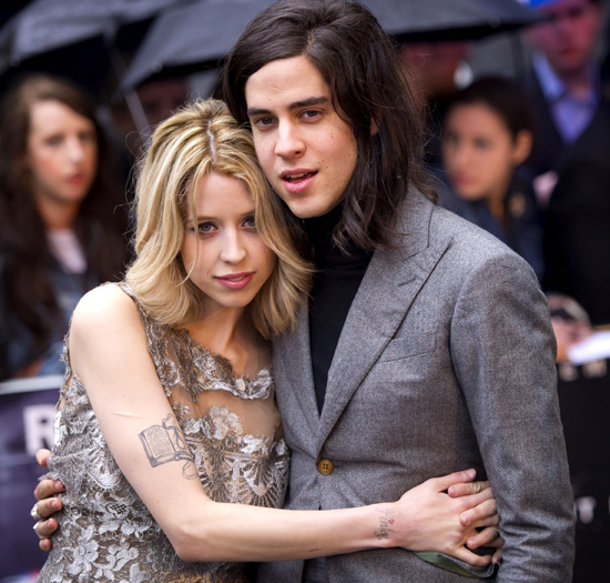 El marido de Peaches Geldof, sin fuerzas para regresar a la casa donde vivía con ella