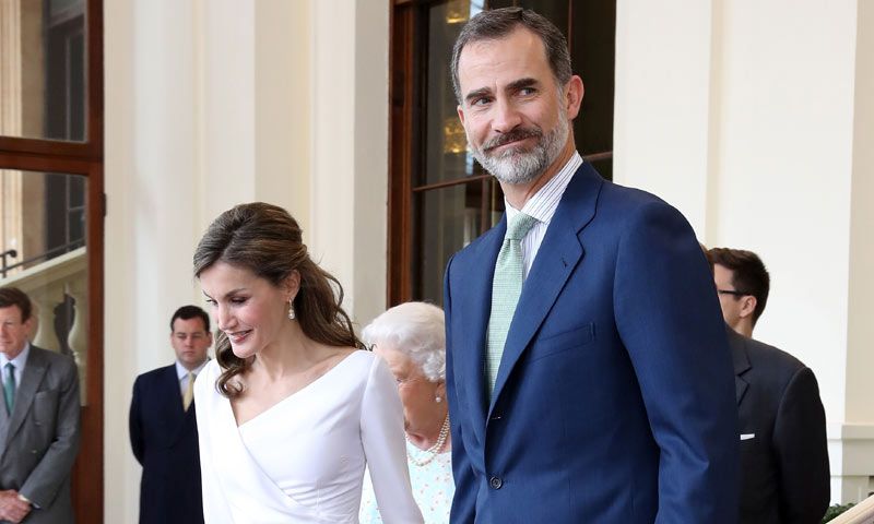 La despedida de sus anfitriones, un encuentro con la ciencia... el último día de los Reyes en Reino Unido