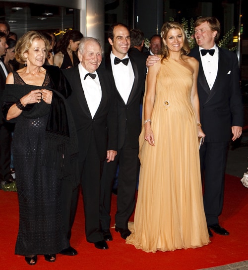 La Princesa con su marido, el príncipe Guillermo, sus padres, Jorge y María Zorreguieta, y su hermano Martín
