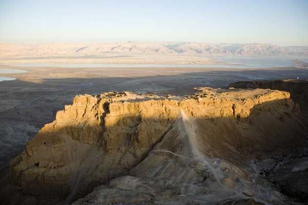 El asedio de Masada, romanos insaiz