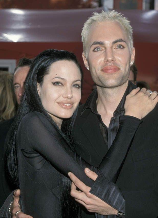 Angelina Jolie se declara enamorada de su hermano