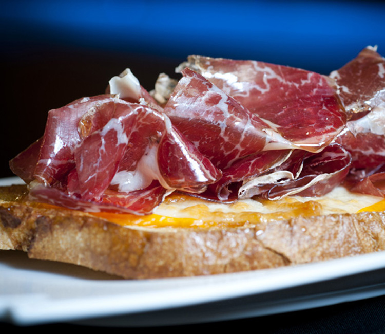 tosta-cecina