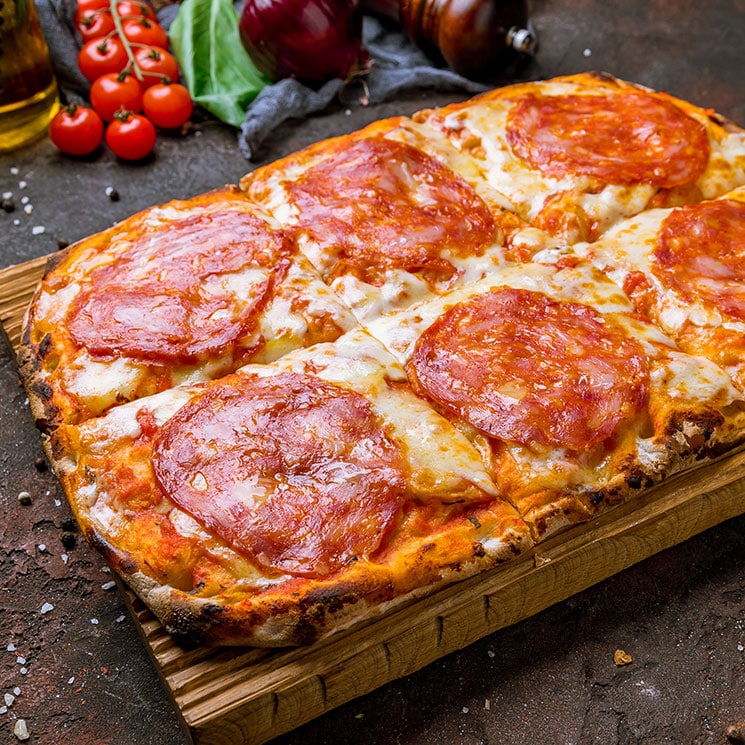pizza-romana-con-pepperoni