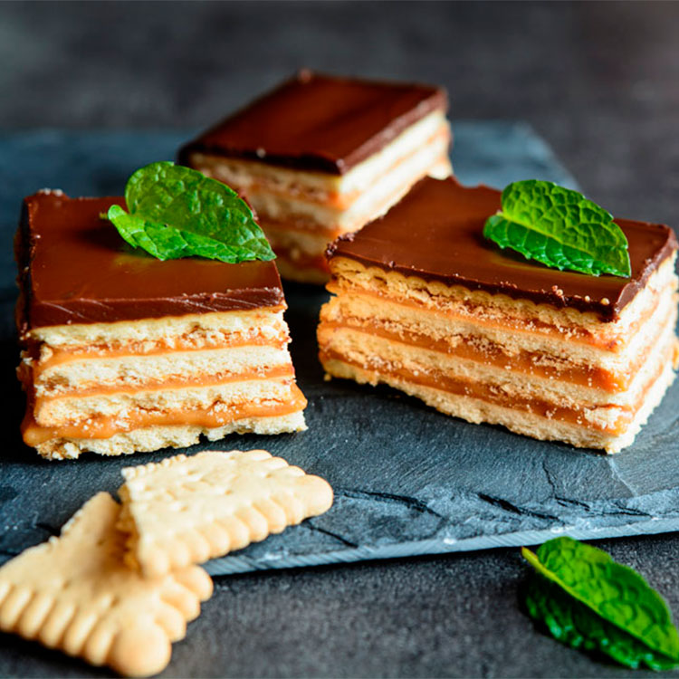 Tarta de galletas con chocolate y toffee