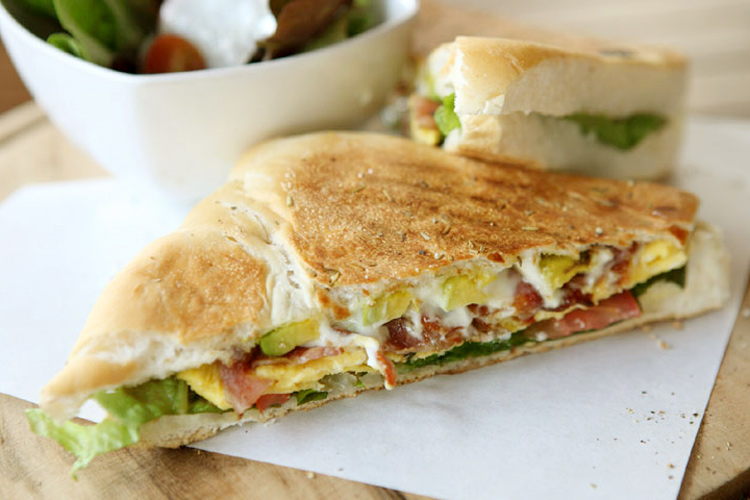 aguacate-sandwich