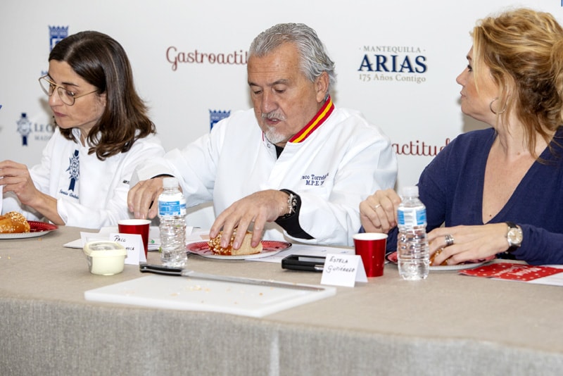 Paco Torreblanca, jurado del concurso de roscones de Madrid