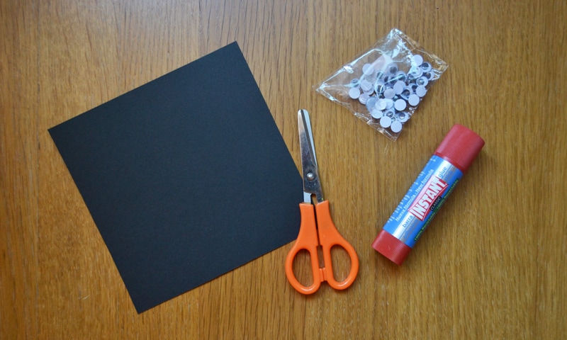 materiales para hacer murciélago de papel