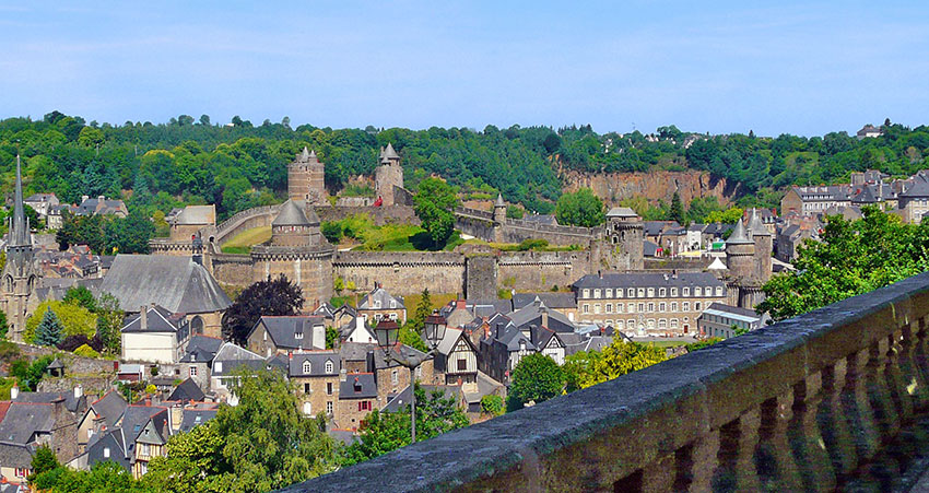 Fougeres-castillo-francia