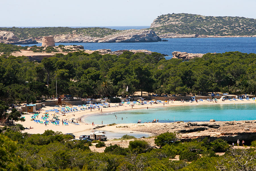 Ibiza-playas-Cala-Bassa-a.jpg