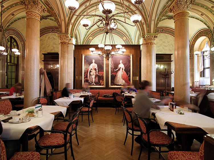 cafe-central-viena-int