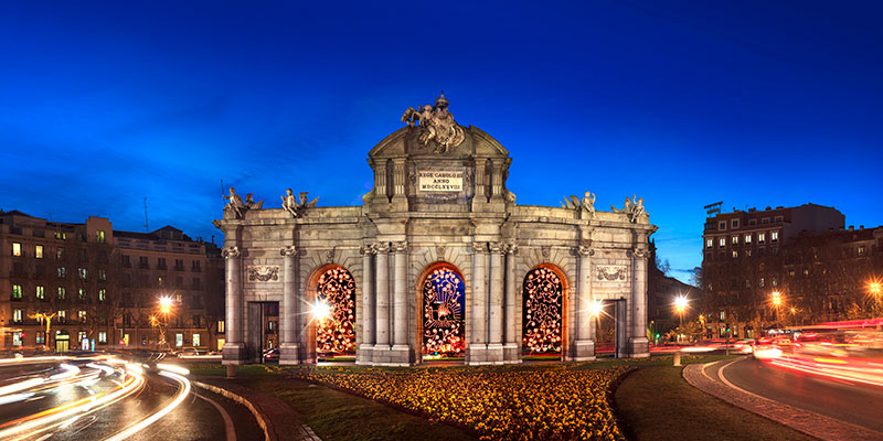 Puerta-de-Alcala-madrid-navidad