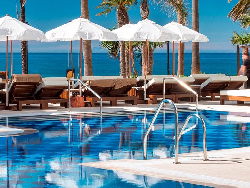 03_amare-marbella-pool-1