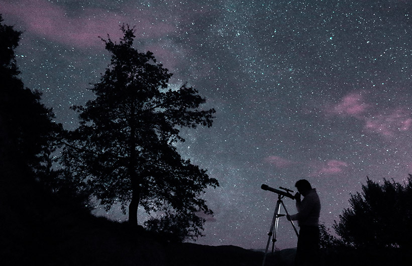 Observando-estrellas-en-La-Rioja