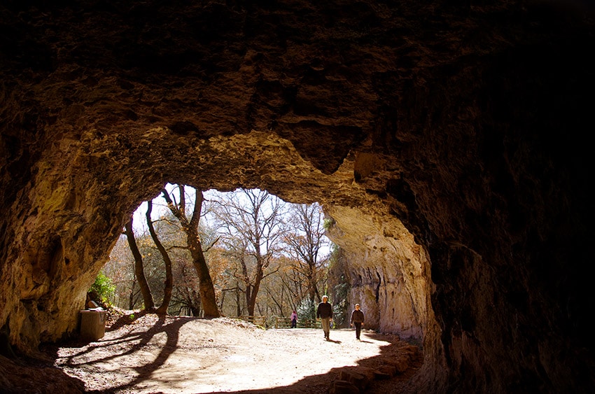 Moia-cuevas-del-Toll-barcelona