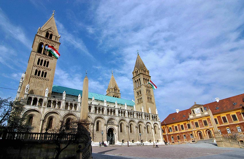 Pesc Hungria Basilica de San Pedro