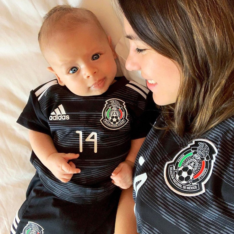 Noah, el hijo de Javier 'Chicharito' Hernández, ¡el fan número uno de papá!