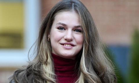When does Princess Leonor graduate from school in Wales