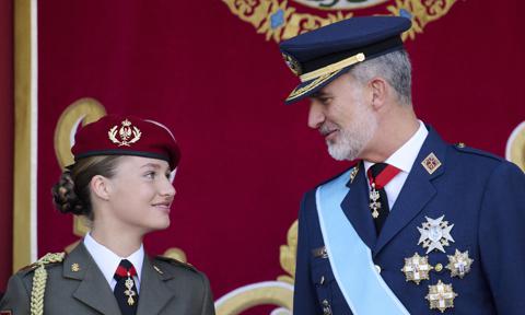 Princess Leonor wears uniform for engagement with dad King Felipe