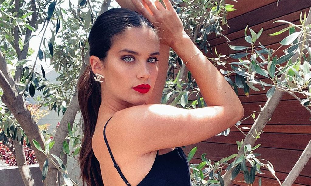 El inesperado deporte al que se ha aficionado Sara Sampaio este verano