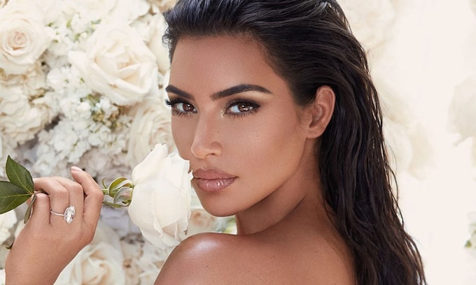 Lo dice Kim Kardashian: no apliques corrector beige para camuflar ojeras o manchas