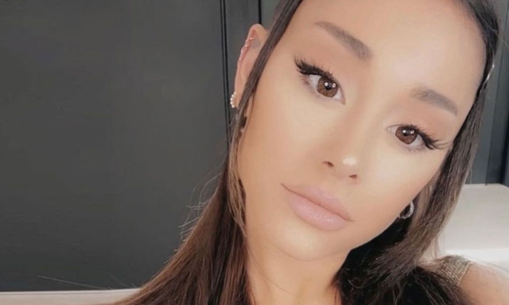 Todo el mundo está copiando el maquillaje de novia de Ariana Grande y ahora te toca a ti