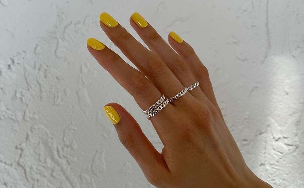 ¿Llevas las uñas cortas? Estos diseños de tendencia te inspirarán en tu próxima manicura