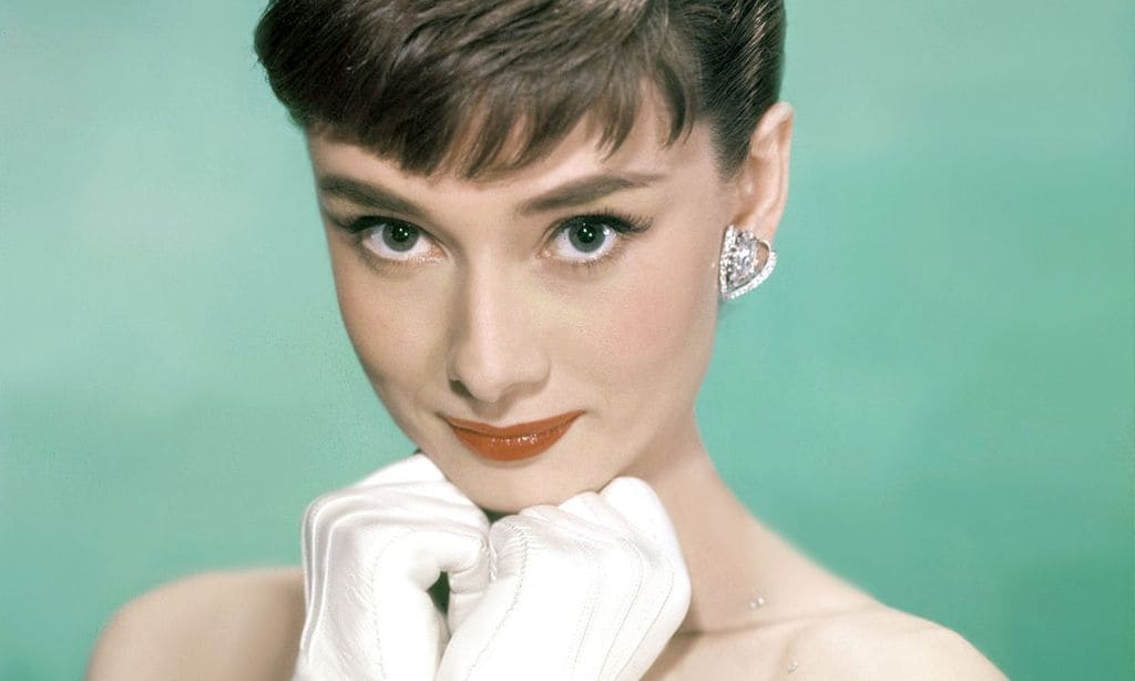 'Doe eyes': maquillarte los ojos como Audrey Hepburn es la nueva tendencia viral