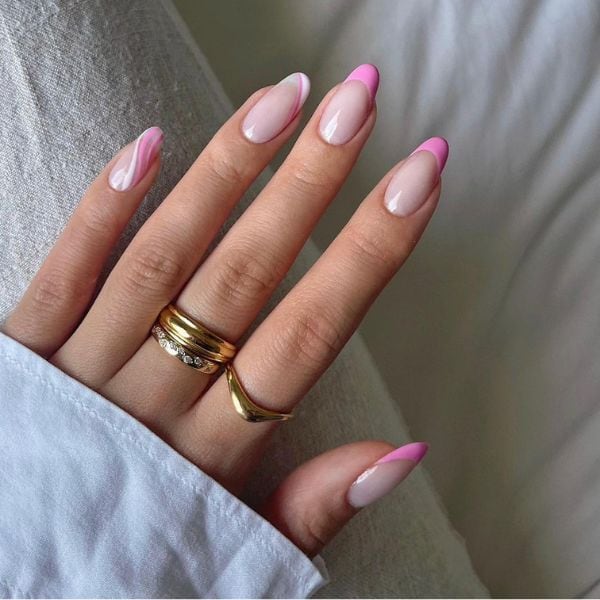 La tendencia 'Barbiecore' llega a las uñas: te presentamos las manicuras rosas más deseadas