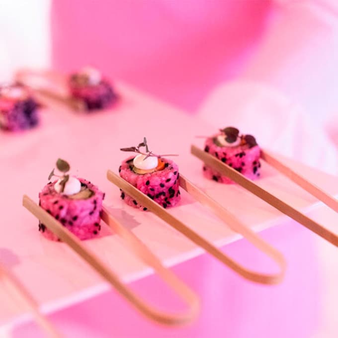 Sushi rosa, neones y patines: Kylie Jenner organiza la perfecta fiesta 'millennial pink'