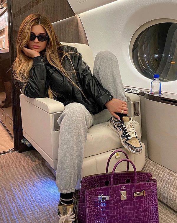 Kylie Jenner revoluciona Instagram con unas fotos junto a Travis Scott