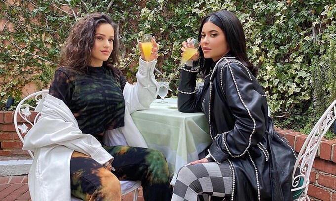 Rosalía y Kylie Jenner: cena para dos en el restaurante más exclusivo de Hollywood