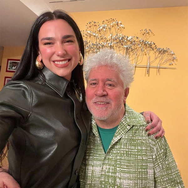 La visita exprés de Dua Lipa a Madrid... ¡con Pedro Almodóvar!