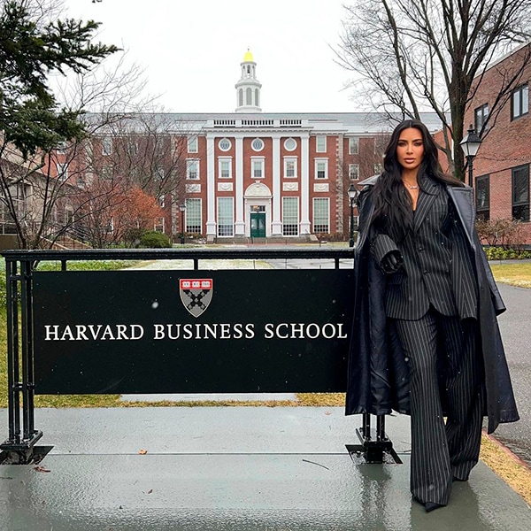 ¿Te imaginas a Kim Kardashian impartiendo clase en Harvard? ¡Tenemos las fotos!