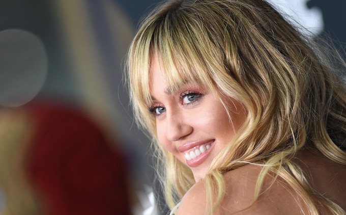 Miley Cyrus y el poderoso mensaje de San Valentín a raíz del éxito de 'Flowers'
