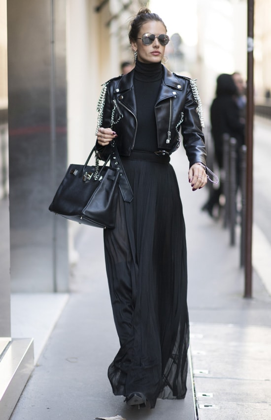 Alessandra Ambrosio, con el mejor look de street style de noviembre