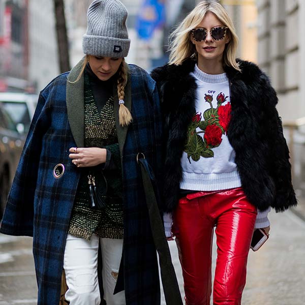De 'beanies', gorras y 'fur coats'. El frío se apodera del 'street style' neoyorquino