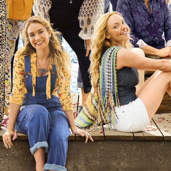 Pantalones 'chachachá' y petos setenteros, los looks de la secuela de 'Mamma Mia!'