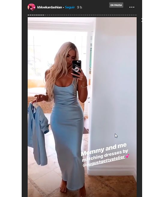 Khloe Kardashian vestido azul