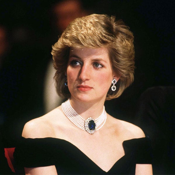 Sale a subasta el vestido que llevó Diana de Gales cuando bailó con John Travolta