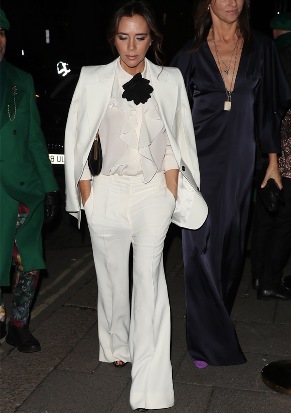 Traje blanco Victoria Beckham