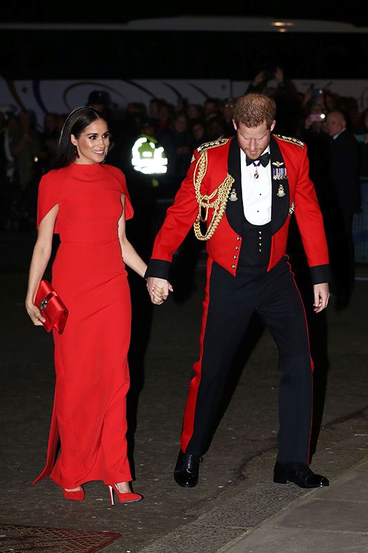 Meghan Markle, 'la mujer de rojo' que lanza un mensaje con su último vestido