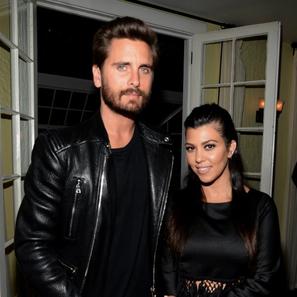 ¿Confirma esta camisa que Kourtney Kardashian y Scott Disick han vuelto?