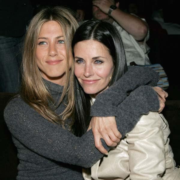 El reencuentro entre Jennifer Aniston y Courteney Cox tiene emocionados a los fans de 'Friends'