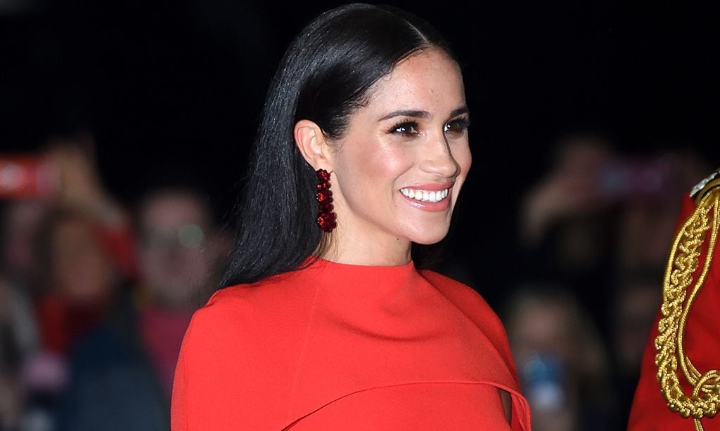 Uno de los últimos vestidos del armario 'royal' de Meghan Markle está ahora rebajado