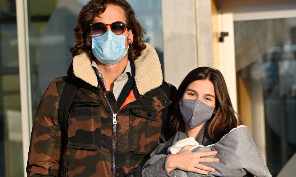 Sandra Gago y Feliciano López con su bebé